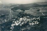 Luftaufnahme des Altdorfes Oberlauchringen zwischen 1940 und 1950